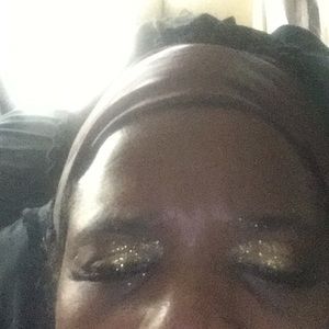 Meet your Posher, Celeste